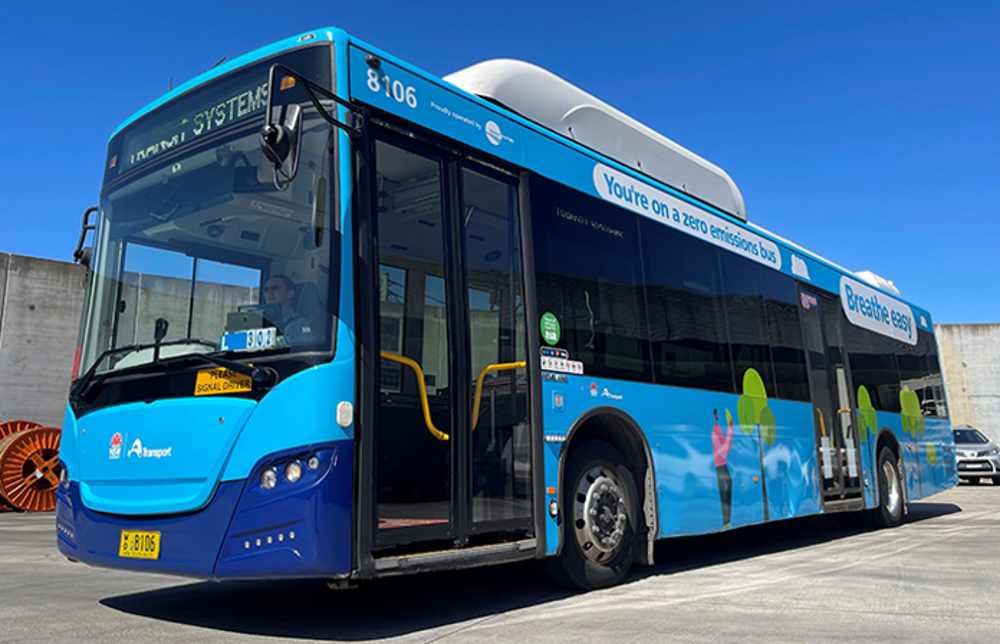 Electric bus